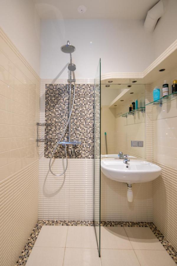 Appartement Hidden Gem à Riga Extérieur photo
